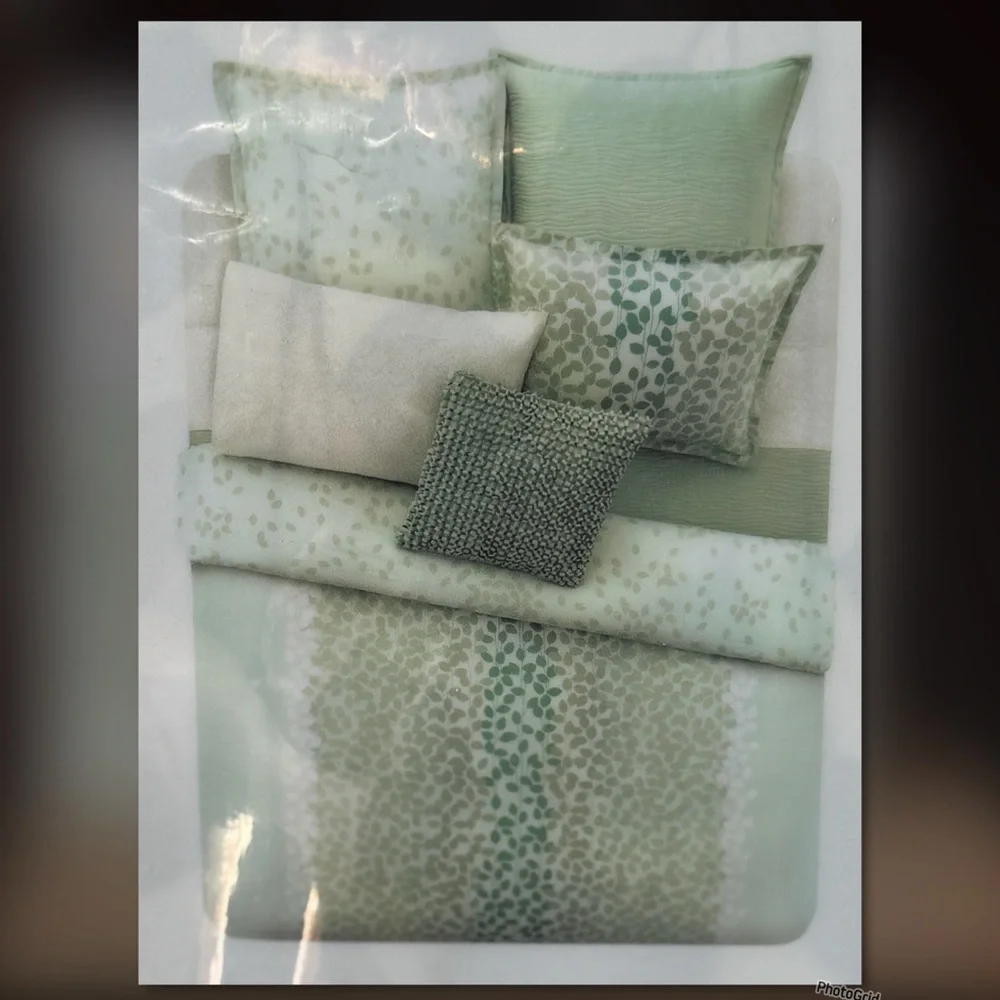 Style & Co OMBRE PETALS Full/Queen Duvet Set